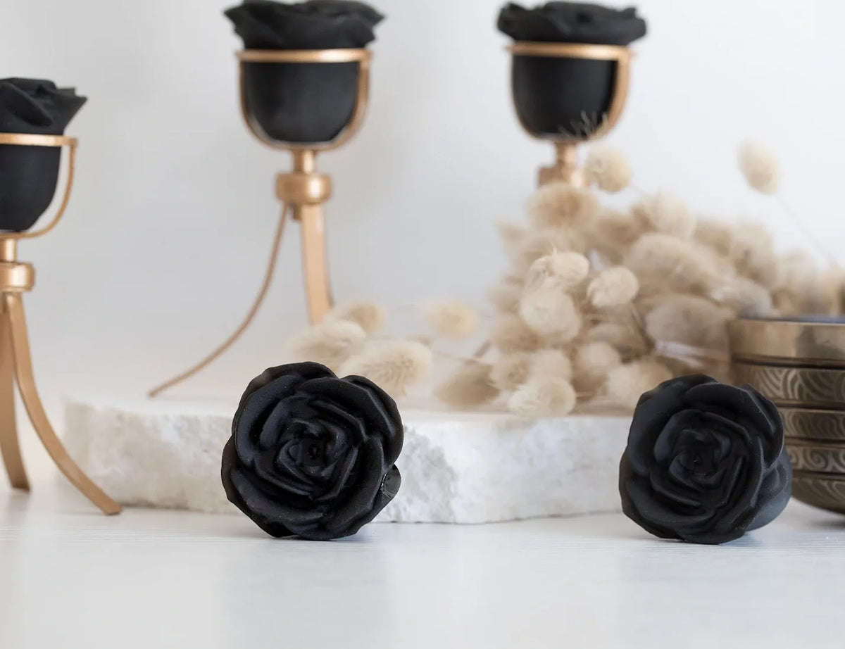Elegant Black Obsidian Rose