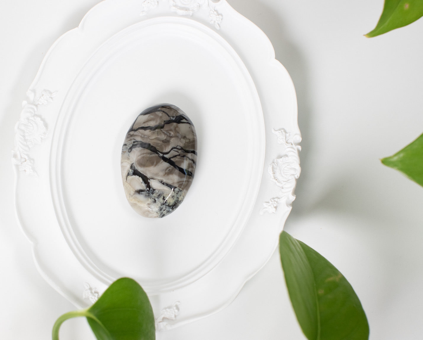 Volcano Agate Palmstone