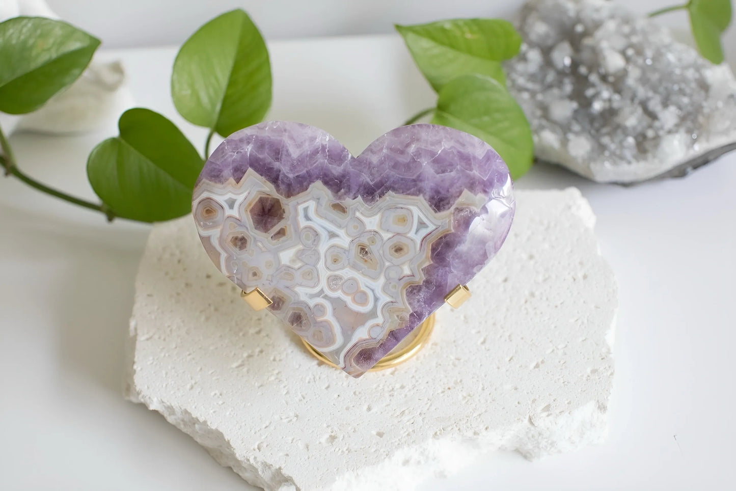 Amethyst Agate Heart - Free gold stand
