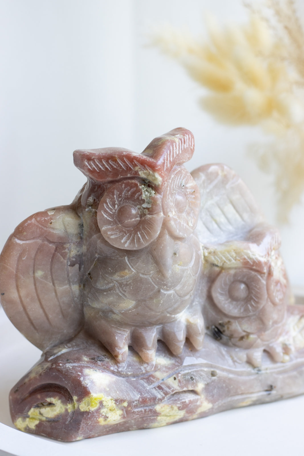 Peach Blossom Stone Owl Family Carving