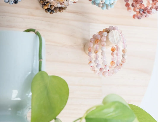 8mm Flower Agate Bracelet