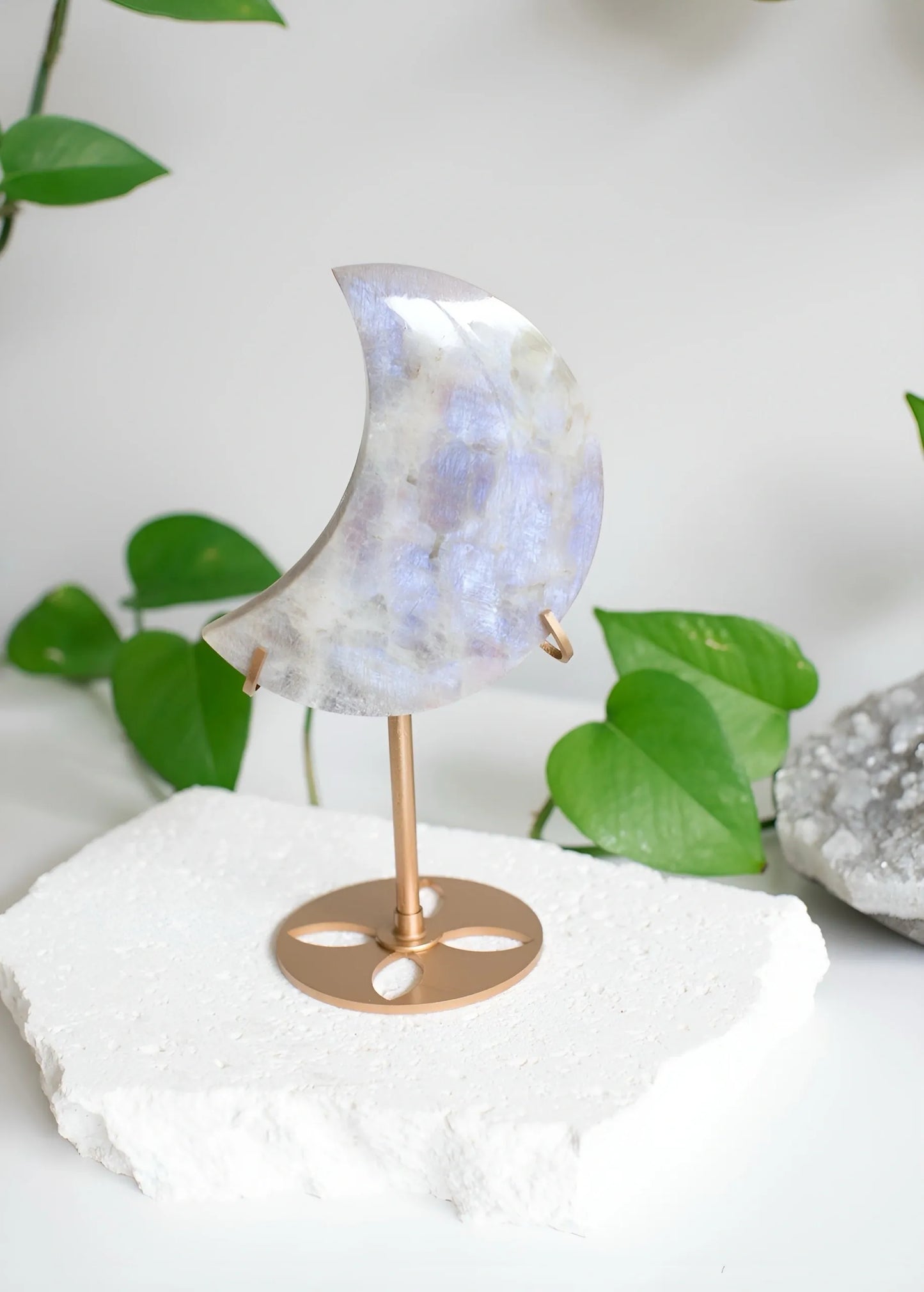 Gorgeous Moonstone Moon - Free stand