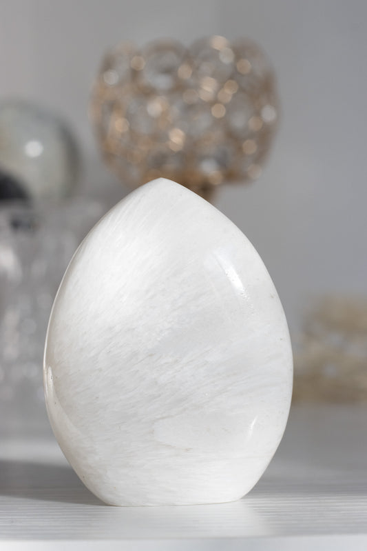 Scolecite Flame