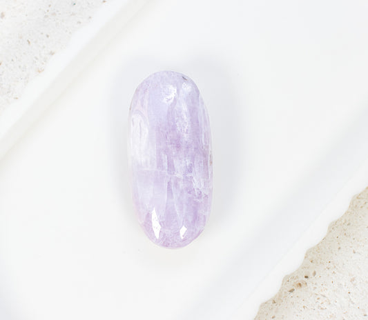 Kunzite Palmstone 39g