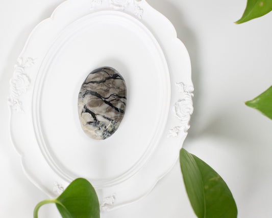Volcano Agate Palmstone