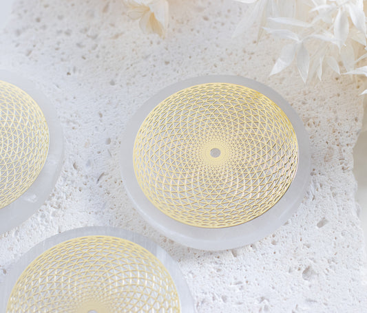 SATIN SPAR SELENITE CHARGING PLATE — FLOWER OF LIFE