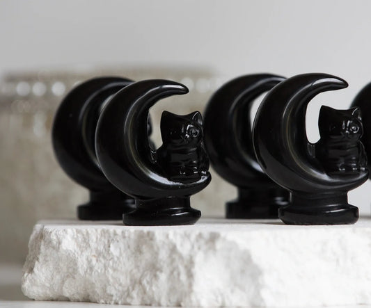 Cat & Moon – Black Obsidian