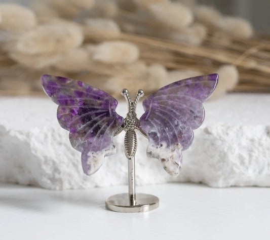 Amethyst mini Butterfly on stand