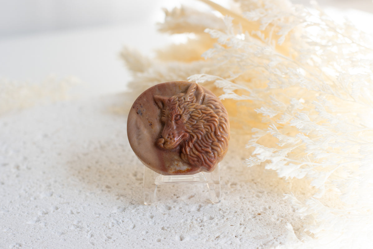 Mongolian Alashan Wolf & Full Moon Carving