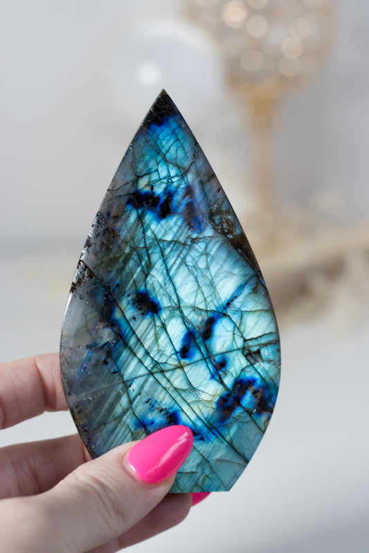 High Flash Labradorite Flame - perfectly imperfect