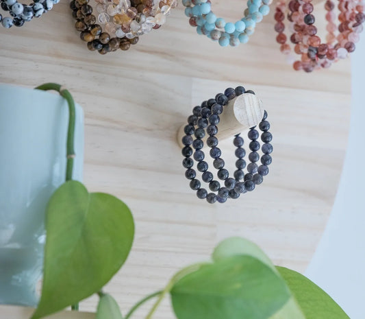 8mm Iolite Bracelet